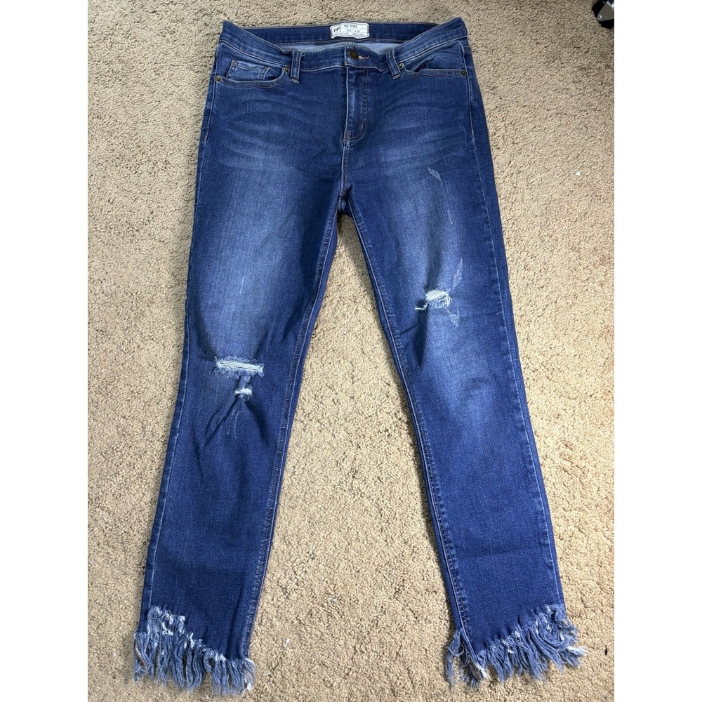Free People Jeans Women 29 Frayed Hems Distressed Medium Blue Denim Grunge Boho‎